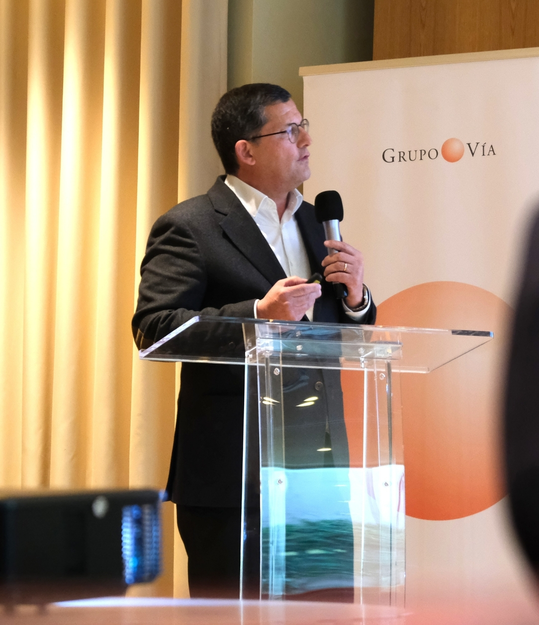 Rodrigo Sampayo presents Openbook at the Grupo Via “Arquitectura de Referência” event in Lisbon